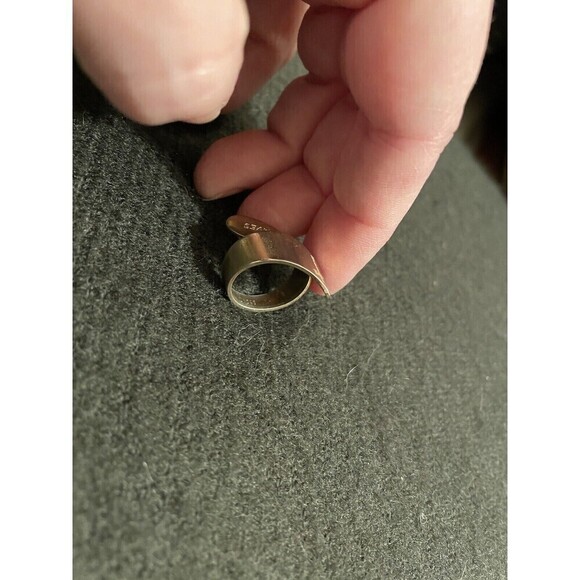 UNCAS Adjustable Jesus Saves & Cross Silver Tone Spoon Ring Currently Size 5 HTF - Picture 5 of 6